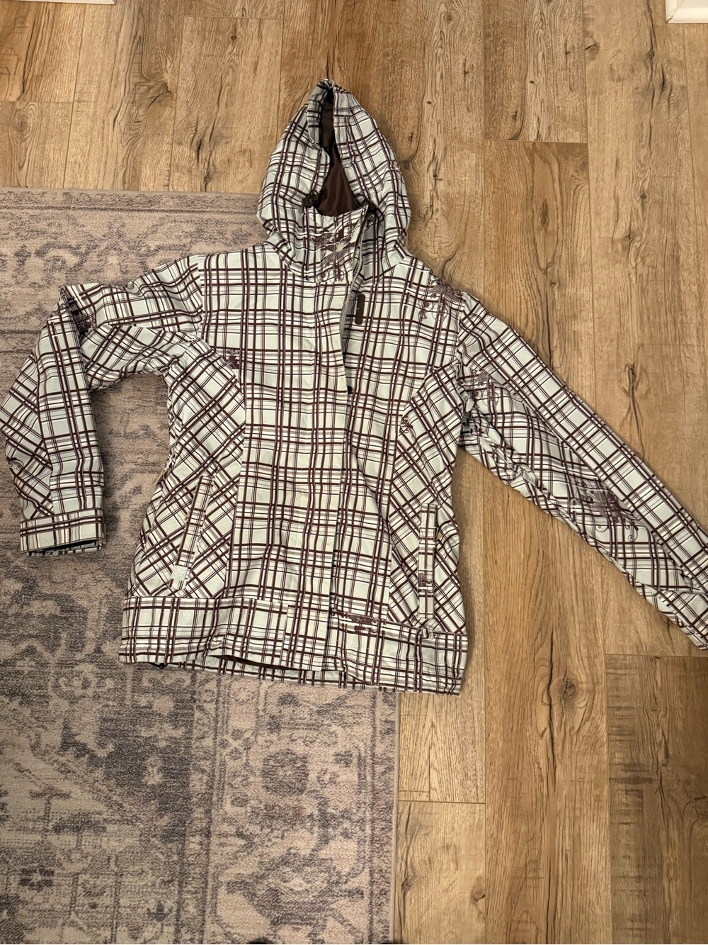 Roxy Women's Hooded Plaid Ski Jacket in White and Maroon